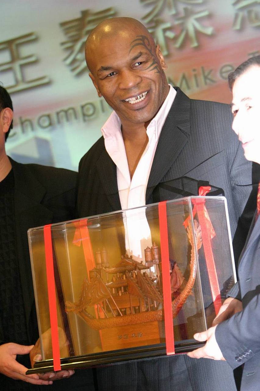 泰森为什么会败给霍利菲尔德?