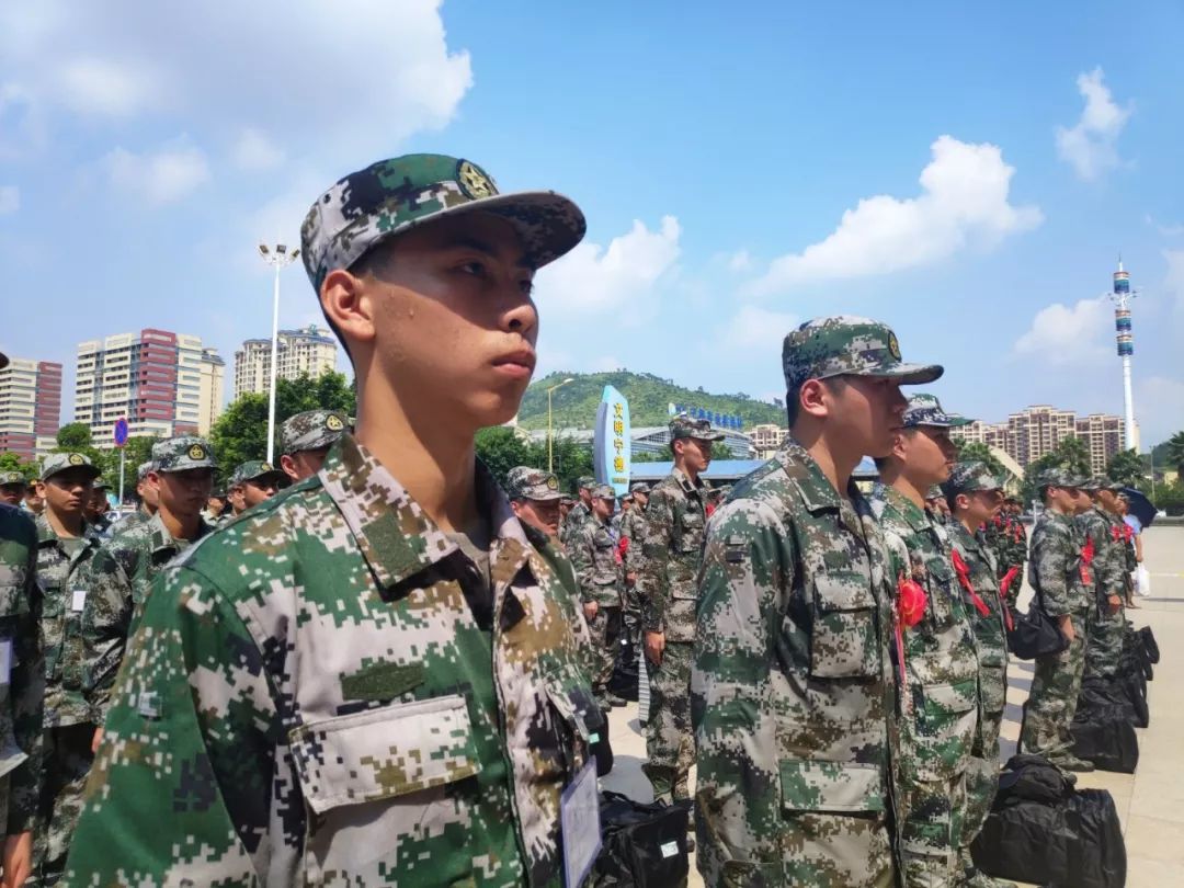 欢送新兵入伍!宁德新兵启程奔赴军营!