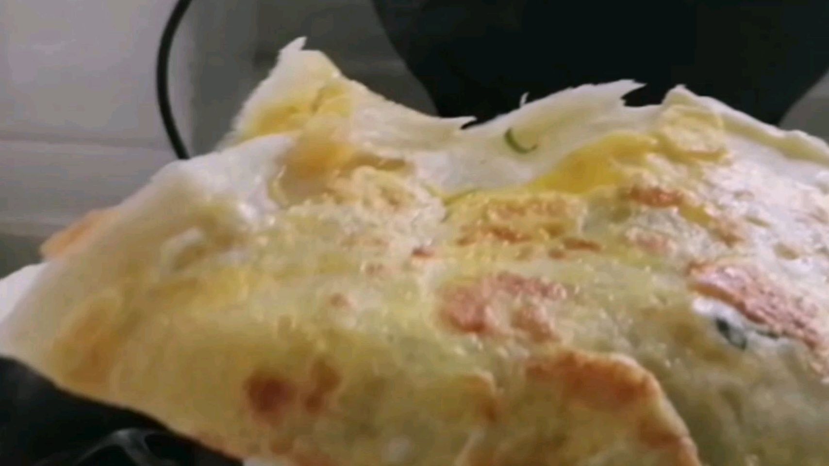 煎饼果子,比外面卖的干净,超级好吃