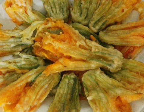 炸南瓜花时,这样做,香酥焦脆,越吃越过瘾!速速收藏!