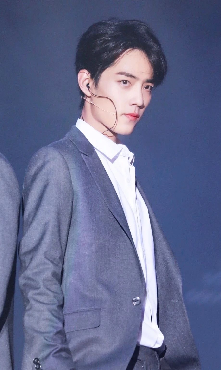 肖战高清壁纸无水印