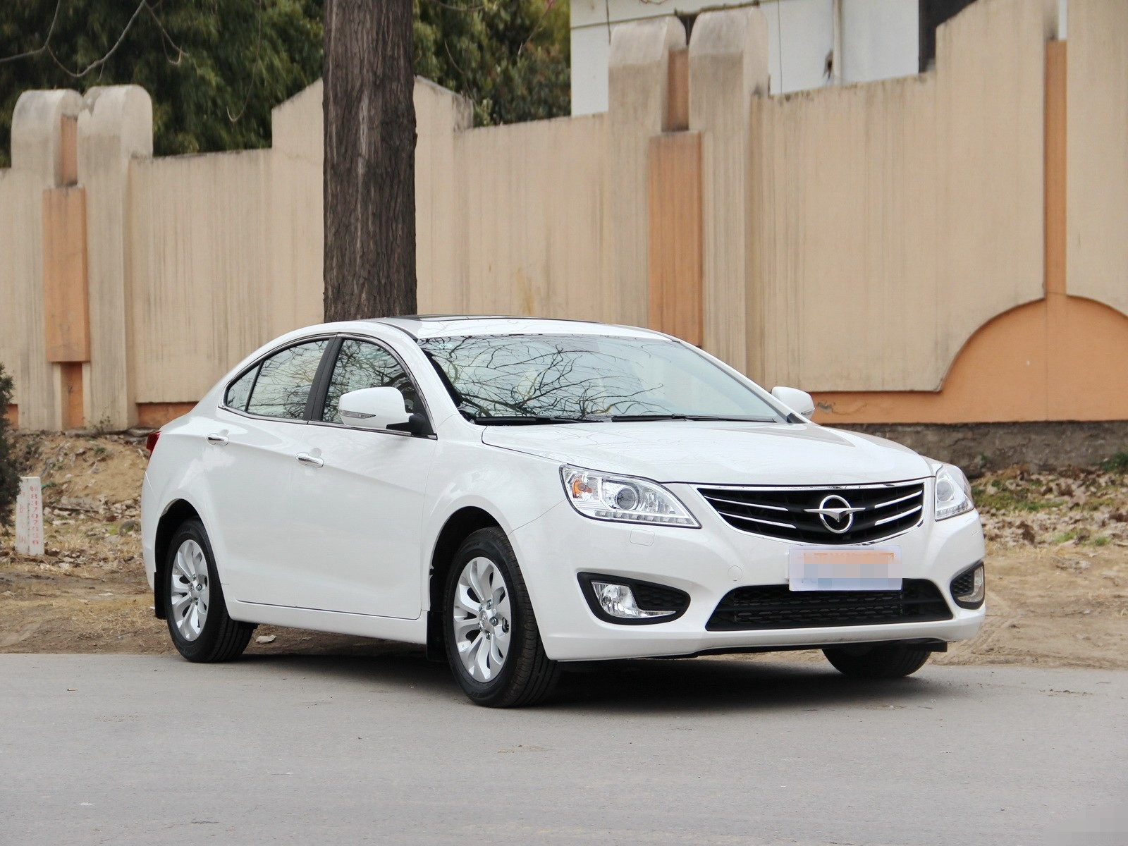 对海马m8外观的品鉴