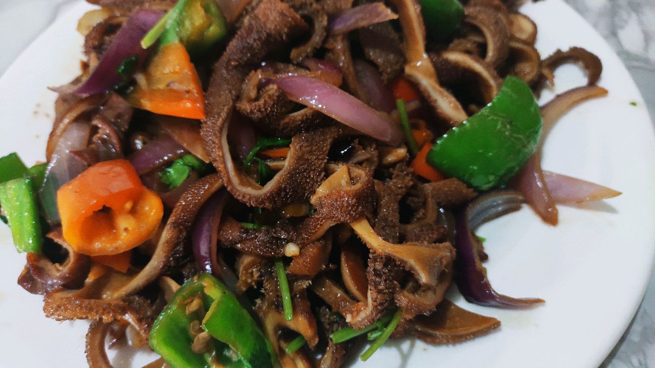 大厨分享羊肚的制作配方,入口爽脆,不腥不膻,上好的下酒菜