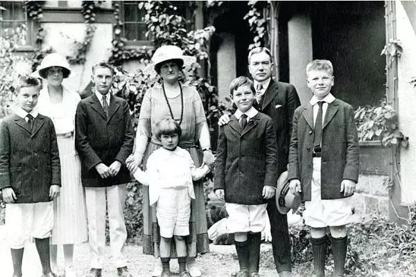 洛克菲勒家族的独门传承秘籍