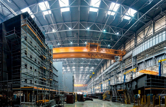 俄罗斯最先进造船厂最新状态 最重要的硬件设施来自我国