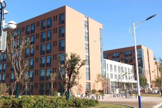 你好,山东农业大学南校区东南片区