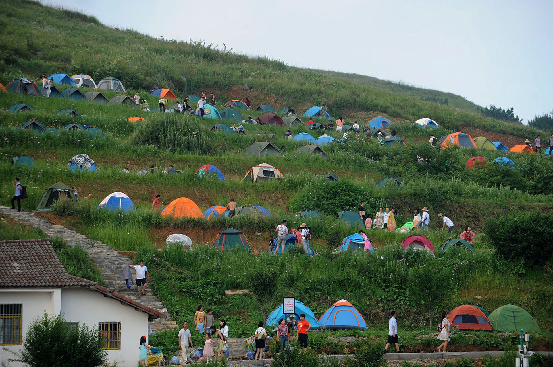 夏日闪光旅行家# 巫溪红池坝天子城,犹如一座高耸入云的天然堡垒.