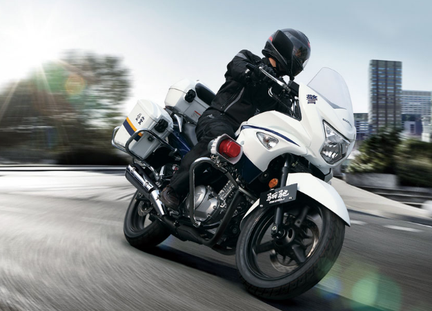 名称	骊驰警用版 型号	gw250j-h 类型	公务车 品牌	豪爵铃木