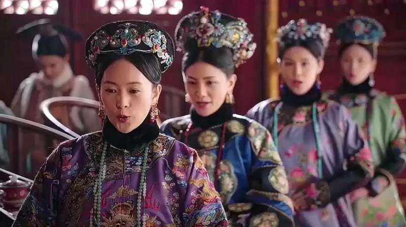 皇帝皇后带着众人向太后请安，皇帝子嗣兴旺，真是国家的喜事啊,影视,宫斗,好看视频