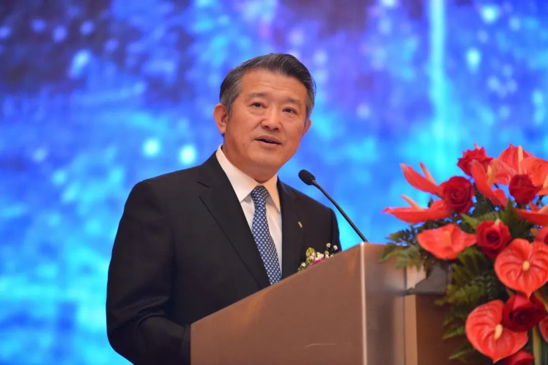 陈东升的第三封动员令:优先保障应届毕业医护人员子女就业