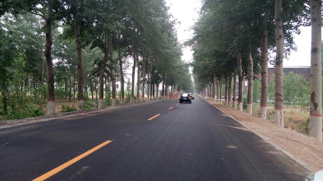 津雄高速杨芬港出口施工结束,已恢复正常通行