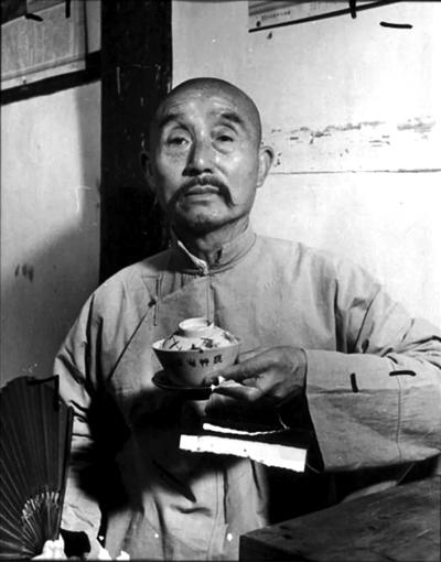 清水与浑水袍哥:江湖再远,都有一条分界线