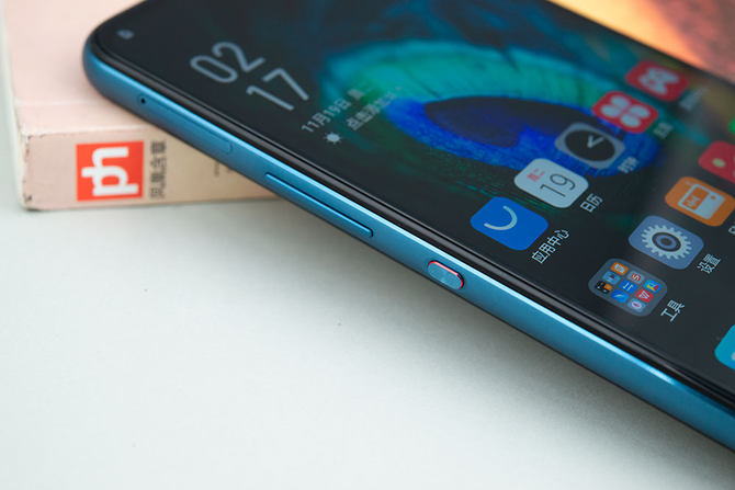 海信双屏阅读手机a6l评测:水墨屏护眼阅读正反都精彩