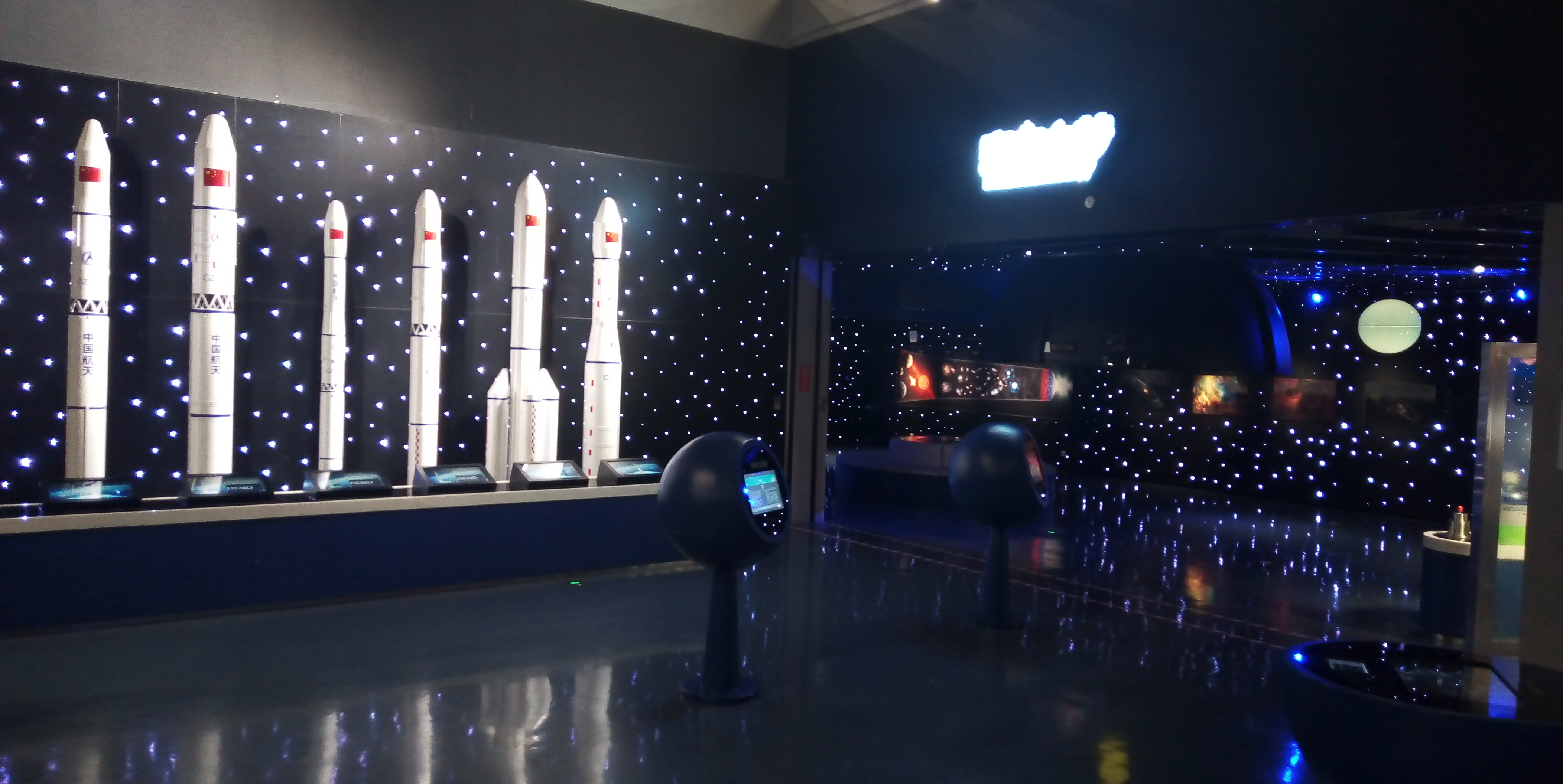 深圳龙岗科技馆内拍,带你们去看看里面都有些什么