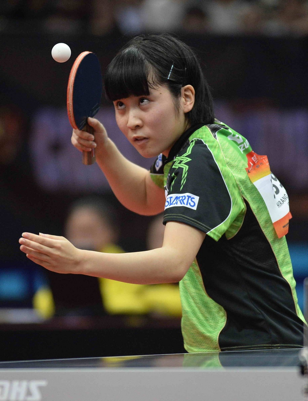 日本乒乓球女单选手平野美宇(ひらの みう)在杭州亚运会比赛日博弈
