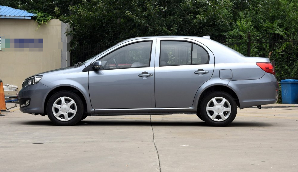 天津一汽-威志v5,外观惹人注目,整体看起来是很实用的