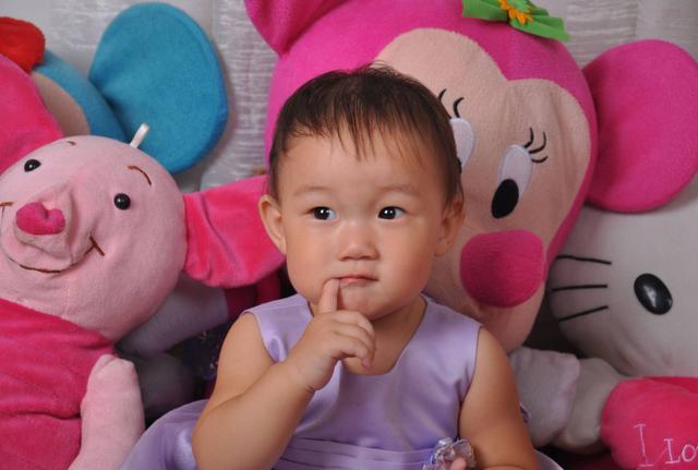 4岁孩子吃手成习惯,牙齿变形,手长茧,家长重视起来