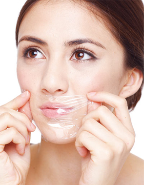 冬天唇部干燥有唇纹?美容师:想要嘟嘟唇,护唇步骤只需3步!