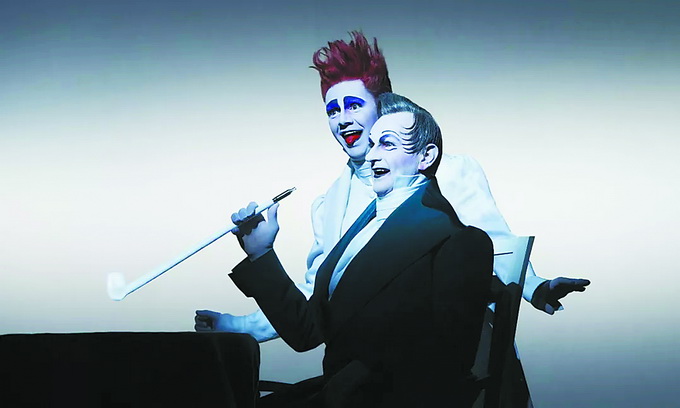 他的演出曾引得观众当场撕票怒骂,如今又来中国了,这次咋样?