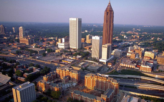 是美国佐治亚州的首府,同时也是这个州最大的工业城市.