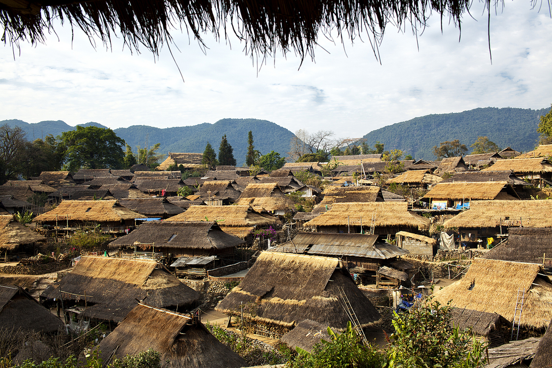 佤族民居图片