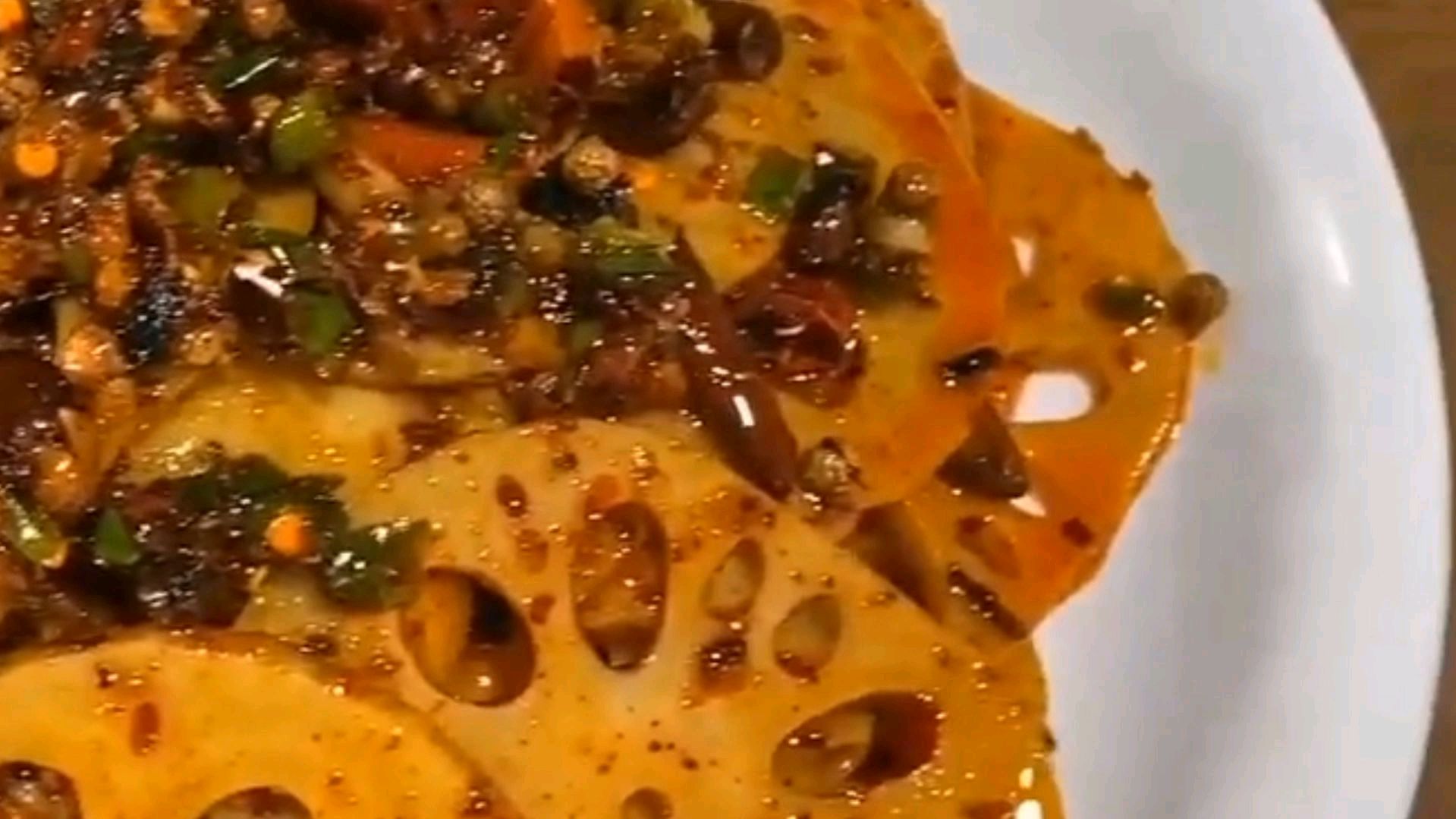 “凉拌藕片”怎样做才好吃?只需掌握诀窍,清脆爽口不发黑