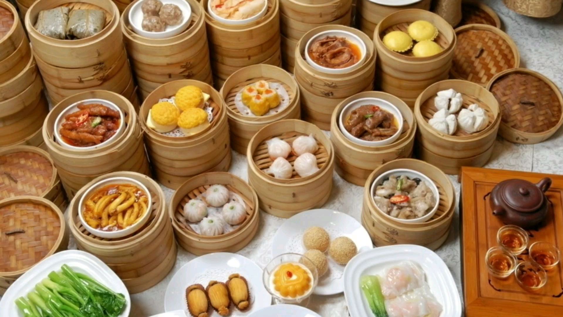 人在广东漂泊十年,饮早茶吃早点肠粉原味汤粉王,你中意吗?