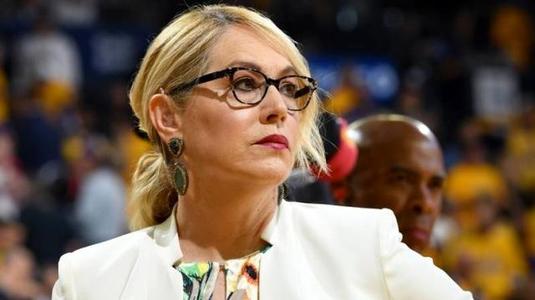 nba分析师多丽丝·伯克被诊断出患有新冠病毒,现已痊愈