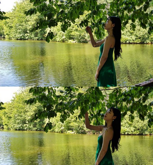 崔雪莉ins暴风更新出游照,网友:只要不放飞自我,她还是挺美的