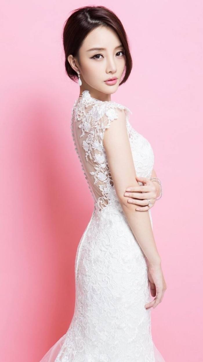 实事求是的说,贾乃亮之所以能在贵圈走红李小璐确实是