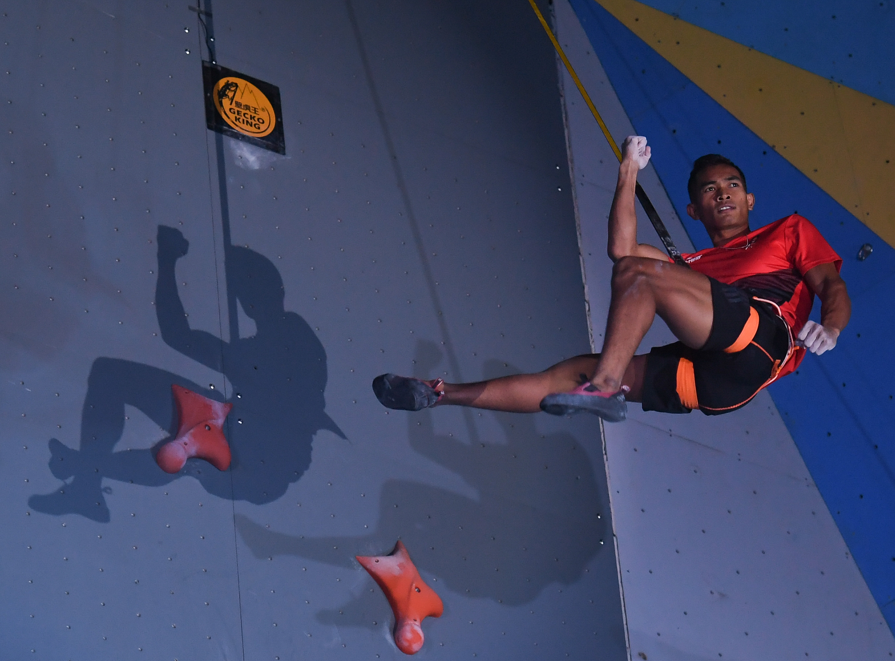 攀岩——2018"一带一路"新起点杯国际攀岩大师赛:男子速度决赛赛况(2)