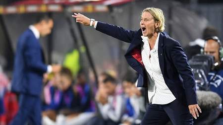 图片报:瑞士女足主帅将接替赫鲁贝施成为德国女足新任教练