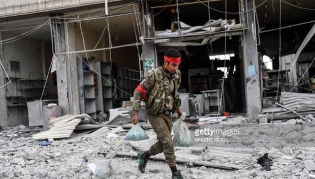 肢解库尔德女兵尸体,在阿夫林到处抢劫:叙利亚自由军沦为强盗