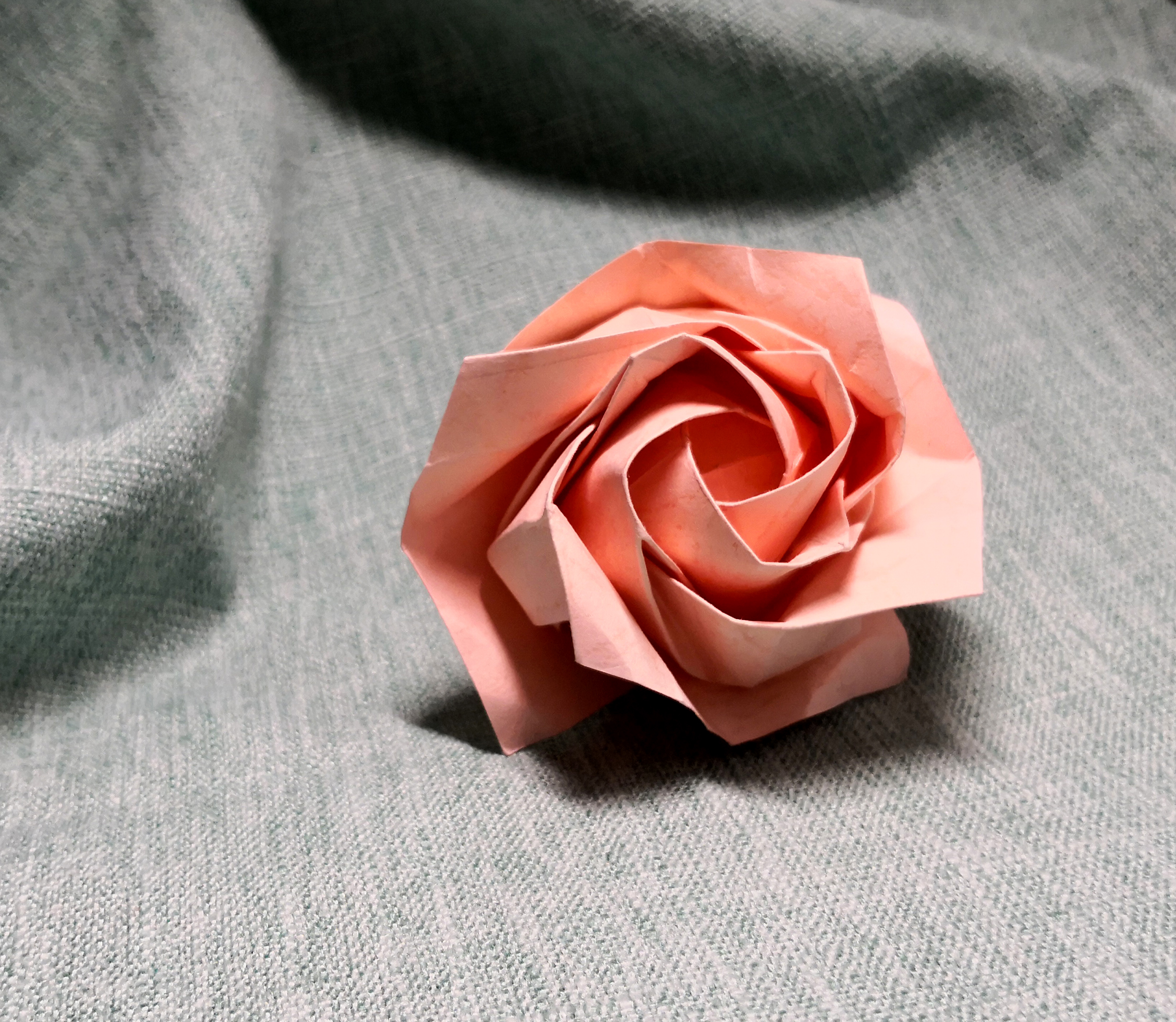 折纸视频:川崎玫瑰 欧美玫瑰 五瓣佐藤玫瑰折纸大全