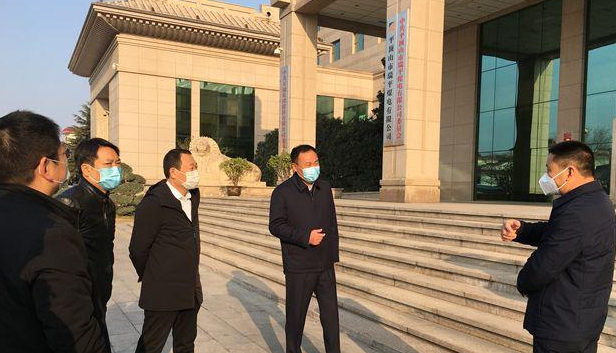 汝州:姚军柱调研企业疫情防控期间企业复工复产工作