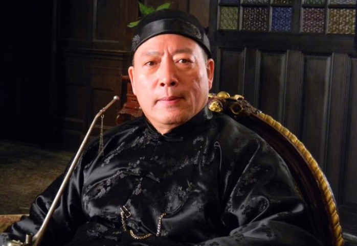 上海三大流氓头子的后人在哪里?一人绝后,最爱国的他孙遍布海外