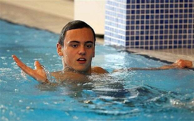 跳水伦敦站首日中国队两金 戴利双人十米台夺冠