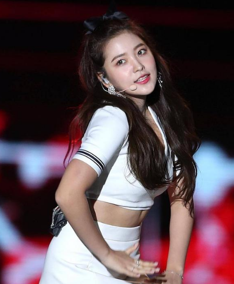 曾被群嘲太胖的金艺琳…把腹肌练出来了!网友:很喜欢她