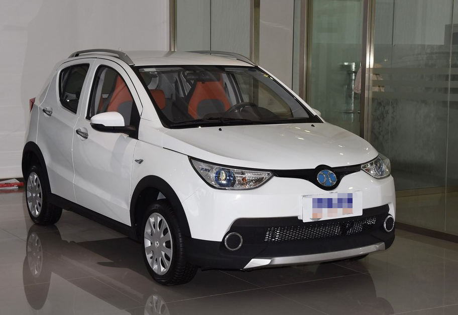 ec系列,颜值狂野不羁,内饰配置非常齐全,既时尚又大气!