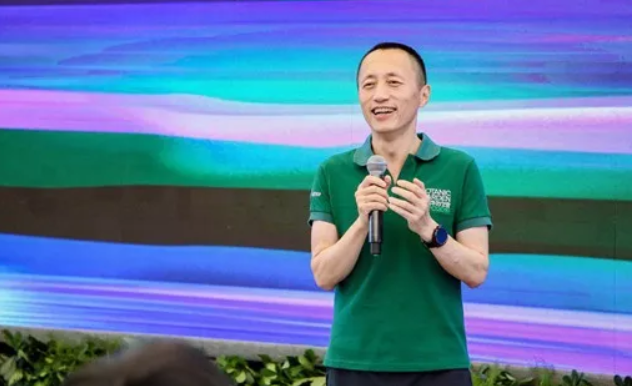 孙嘉答时代周报:最大挑战是有限时间交满意答卷,郁亮接
