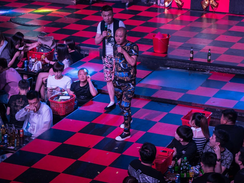 网红大潮背后,走向没落的东北夜场文化,该走向何方?