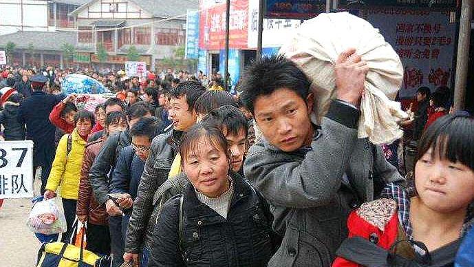 农村光棍越来越多,错过了适婚的年龄,没人会等你!