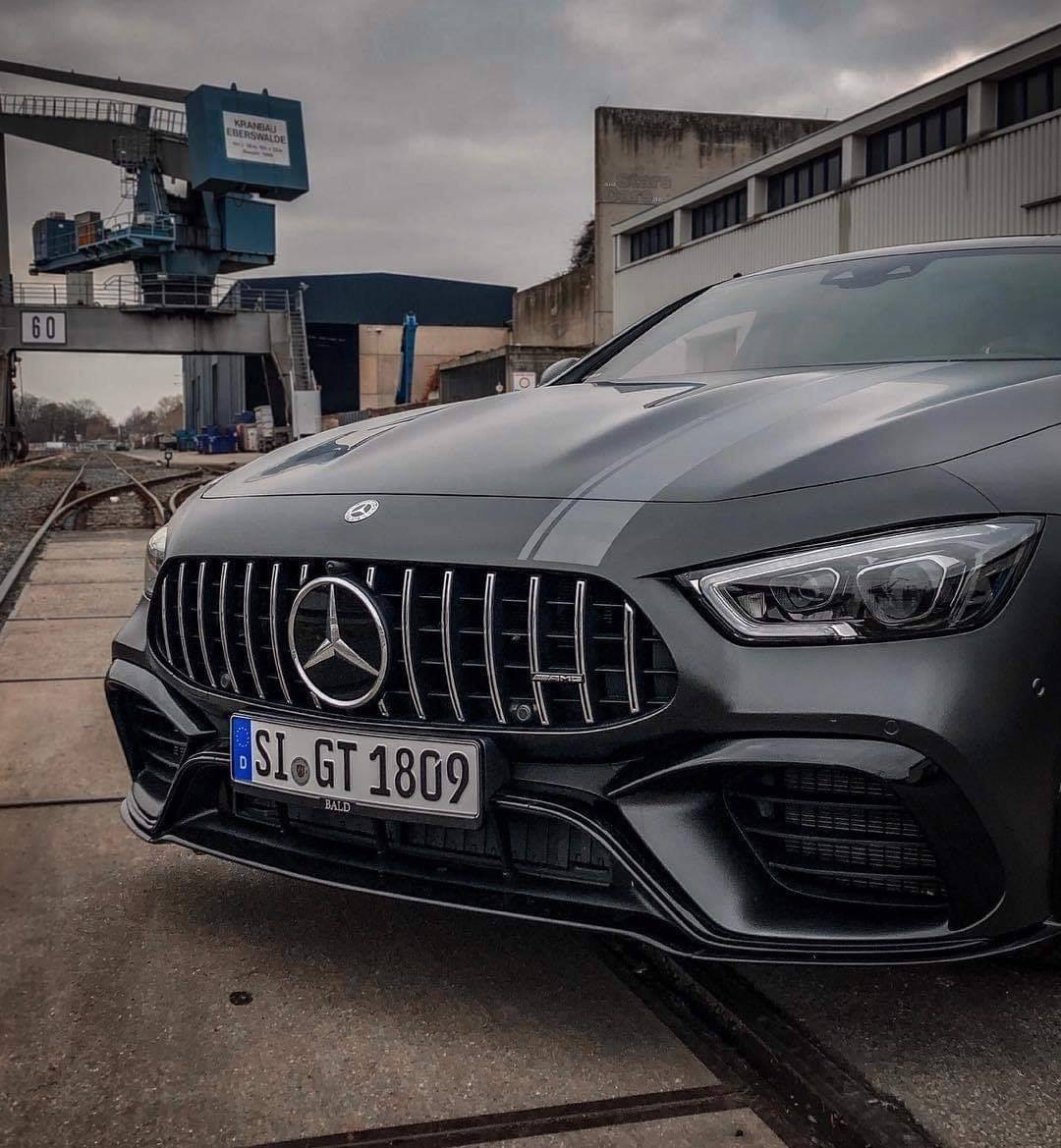 奔驰amg gt63s edition 1,喜欢它的加油尾声