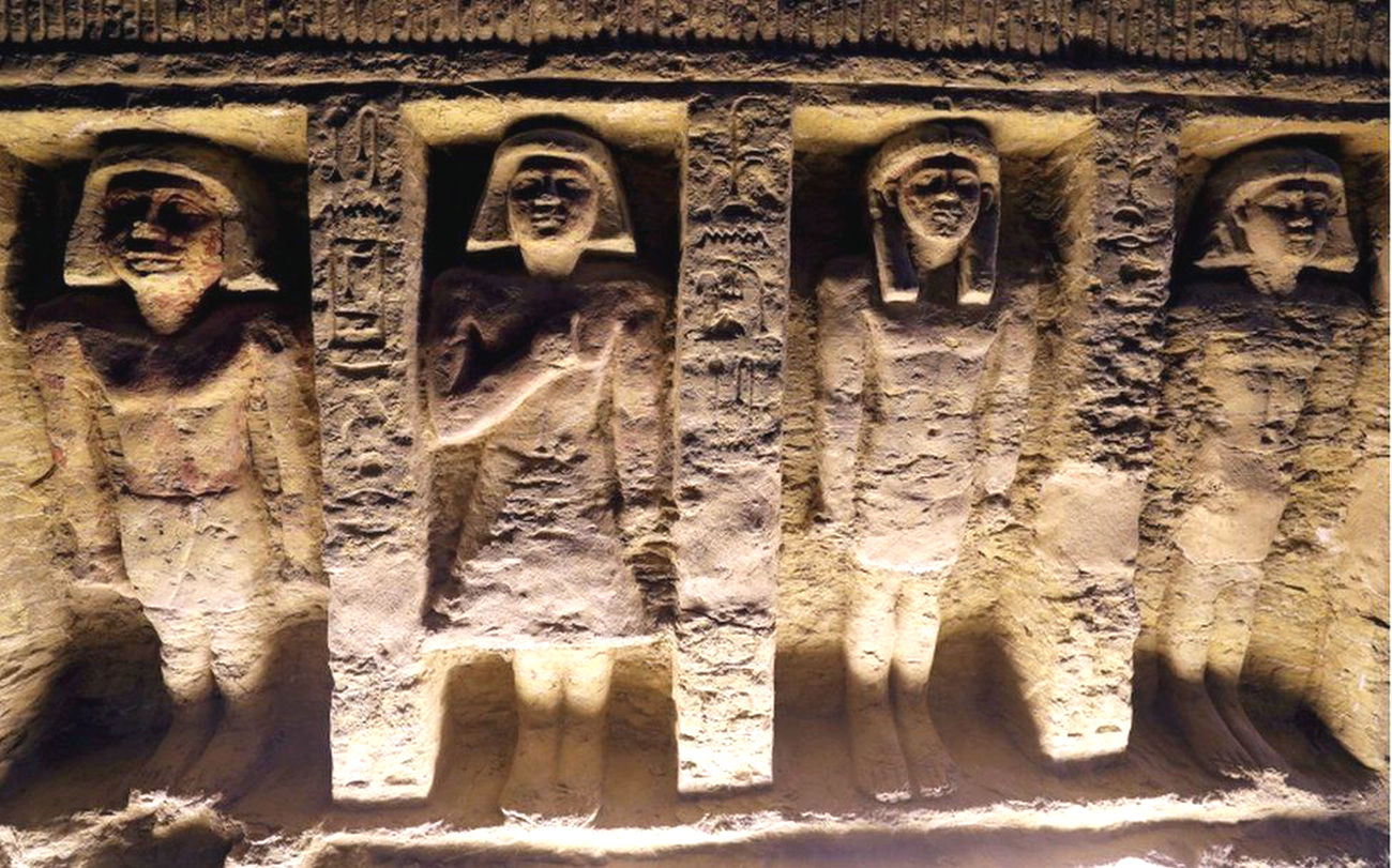 埃及金字塔群发现4400年前古墓:里面别有洞天,巨大人像栩栩如生