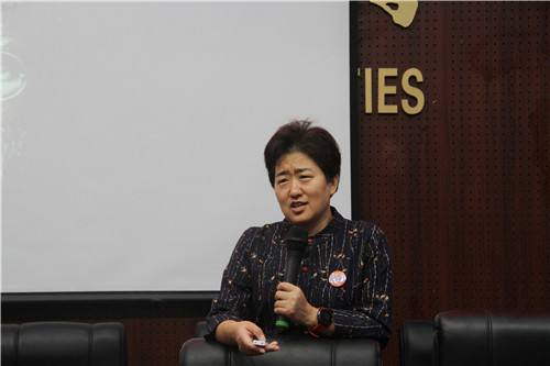 河南籍教授张海霞向北大道歉:我为河南考试院的卑鄙龌龊做法道歉