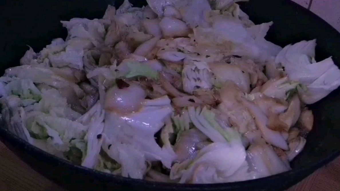 饭店里的醋溜白菜为啥那么好吃?教你正确做法,酸辣开胃又下饭