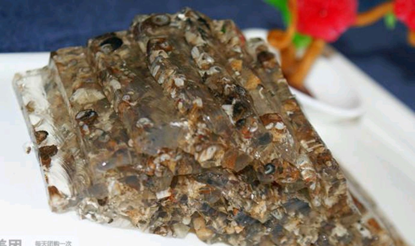 温州泥蒜冻,看着入不了你的法眼,但吃完之后你会爱不释手