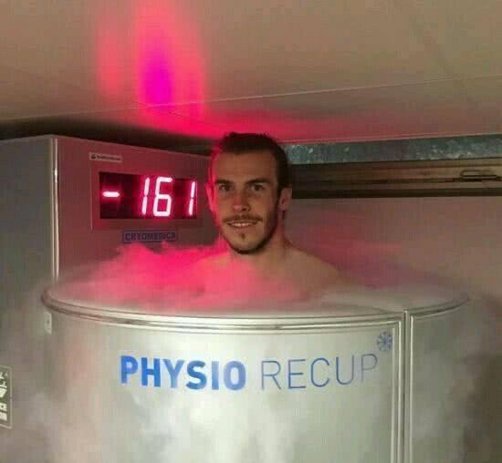 比赛结束后,球员进零下100度的急冻箱,他们真的受得了吗?