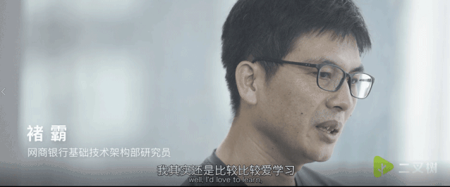 阿里褚霸:敲最牛的代码,骑最野的车