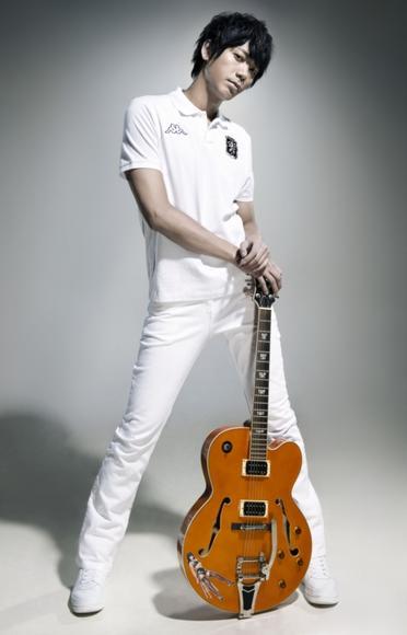 苏见信女儿照片曝光,年仅18岁美丽动人,网友直呼:岳父嫁女吗?